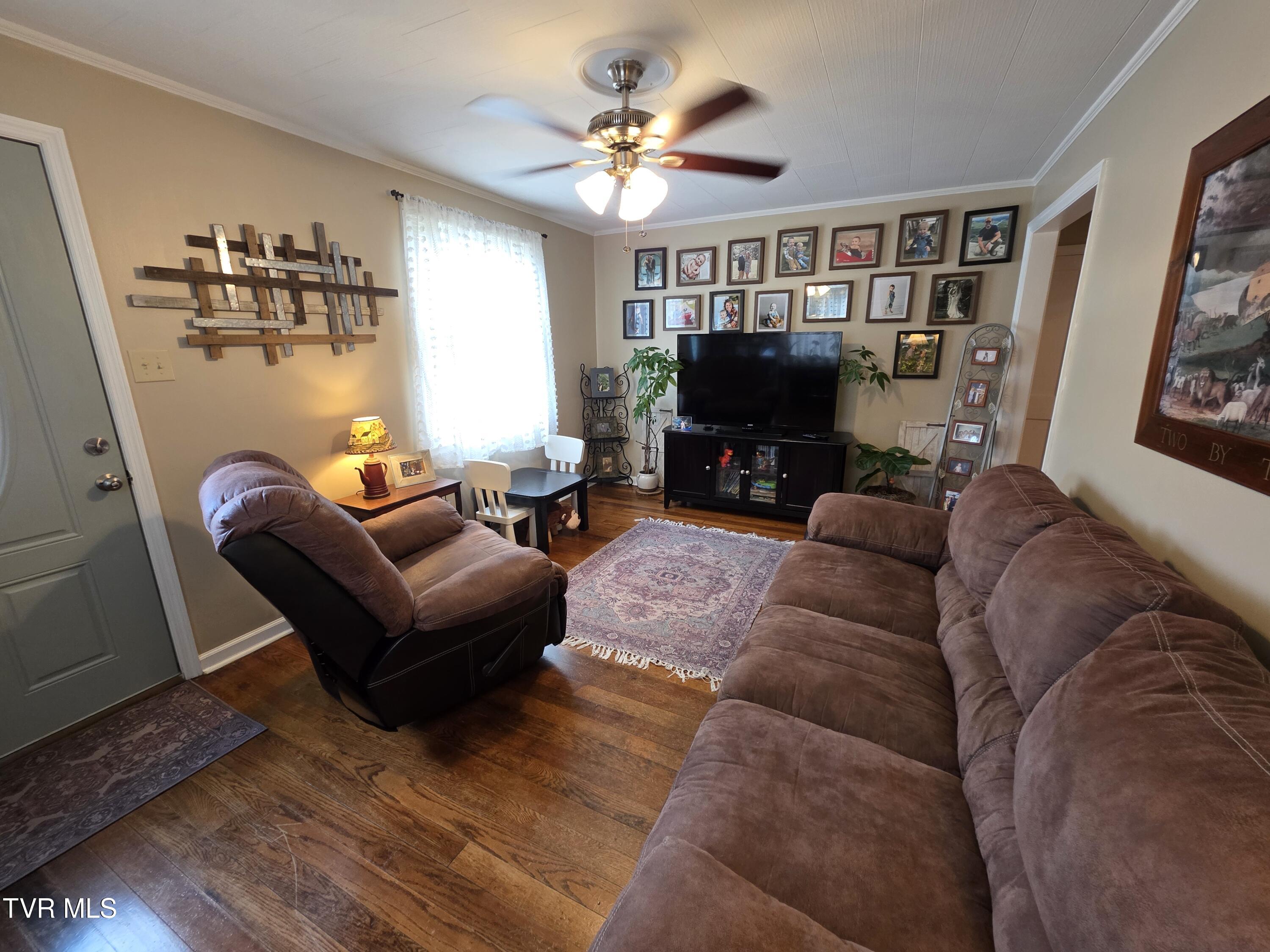 1317 Newton Street, Bristol, Virginia image 3