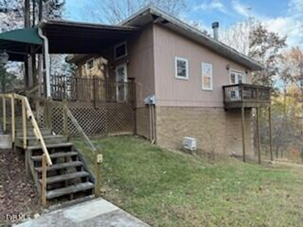 Photo of 250 Pendleton Road, Blountville, TN 37617 (MLS # 9987988)