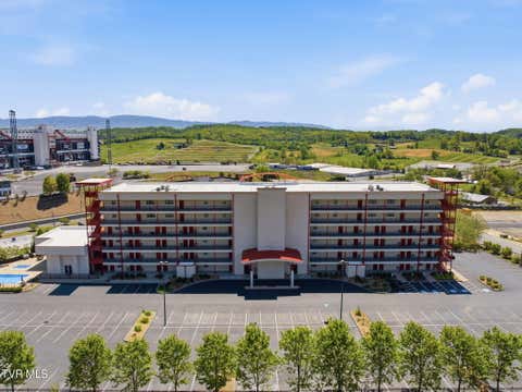 Condo For Sale - 210 Raceday Center Drive #UNIT 1107<br/> Bristol, TN 37620