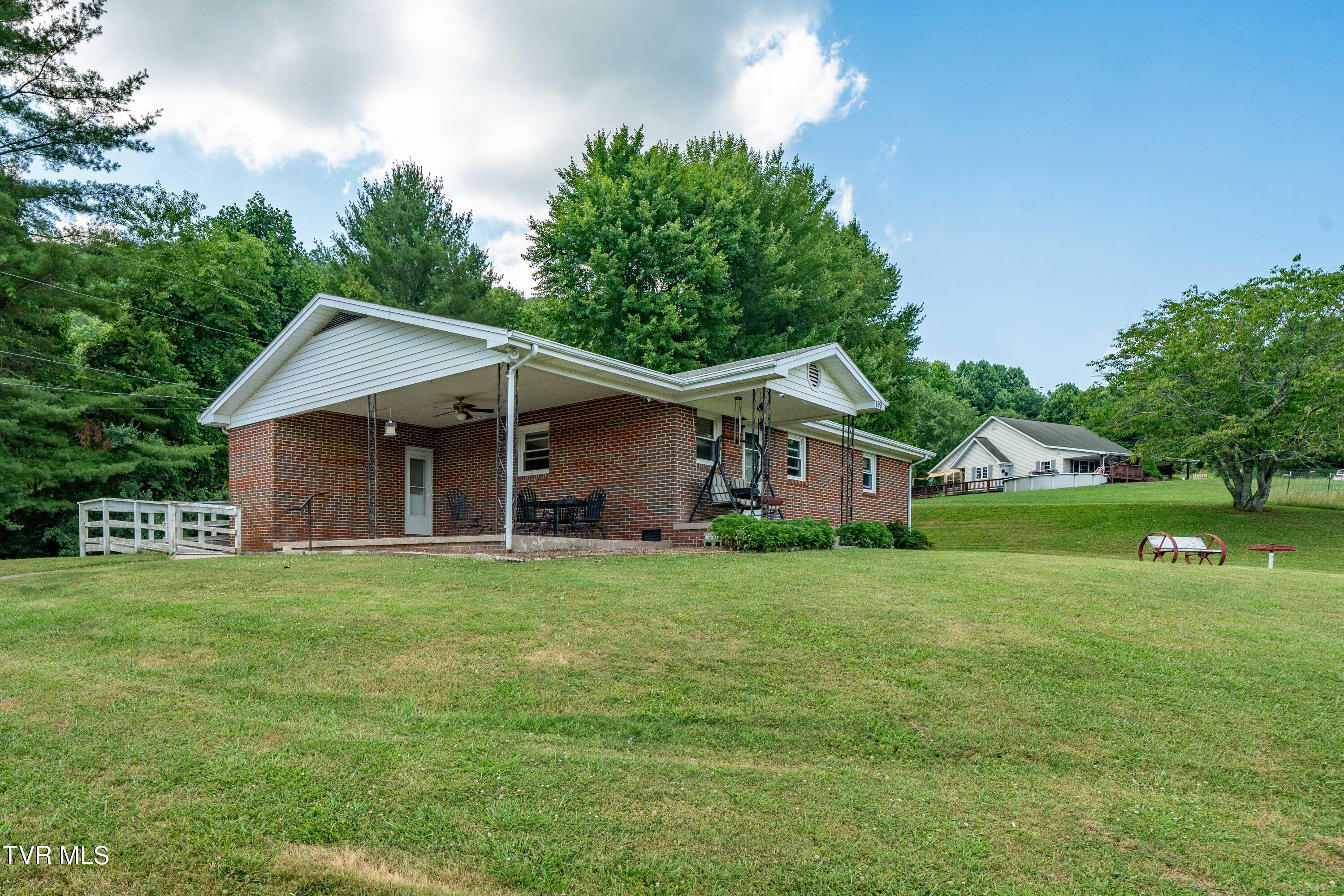 199 Crowder Road, Mountain City, Tennessee image 9