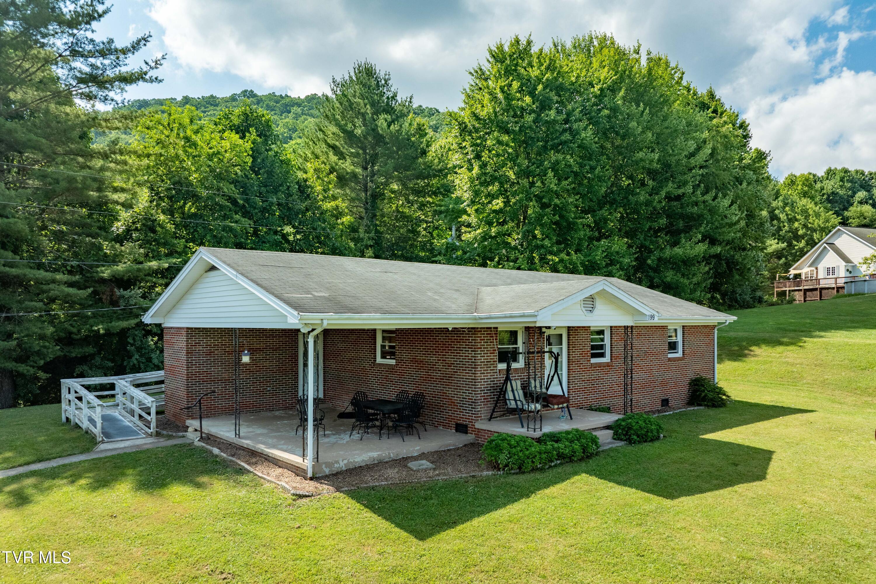 199 Crowder Road, Mountain City, Tennessee image 5