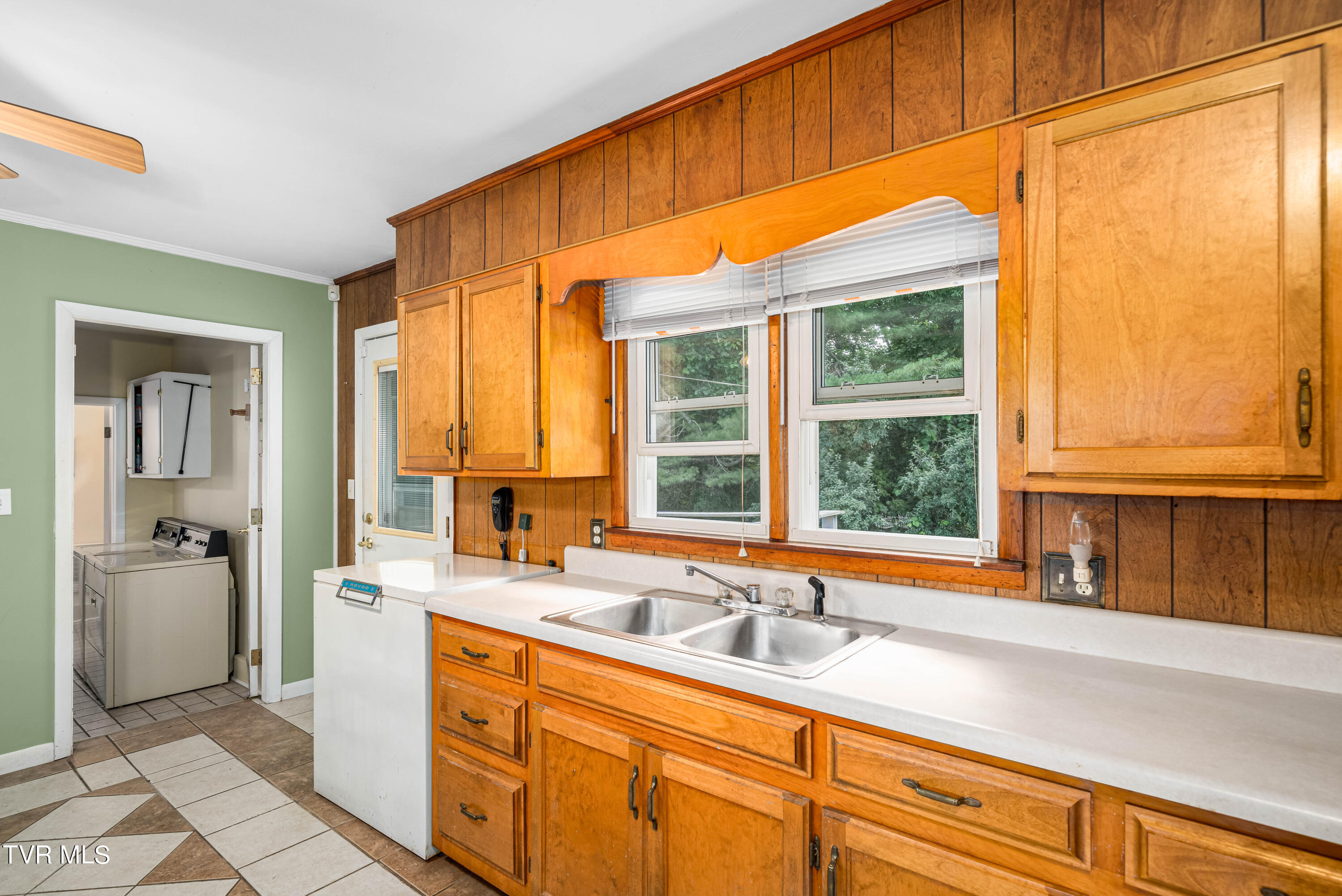 199 Crowder Road, Mountain City, Tennessee image 27
