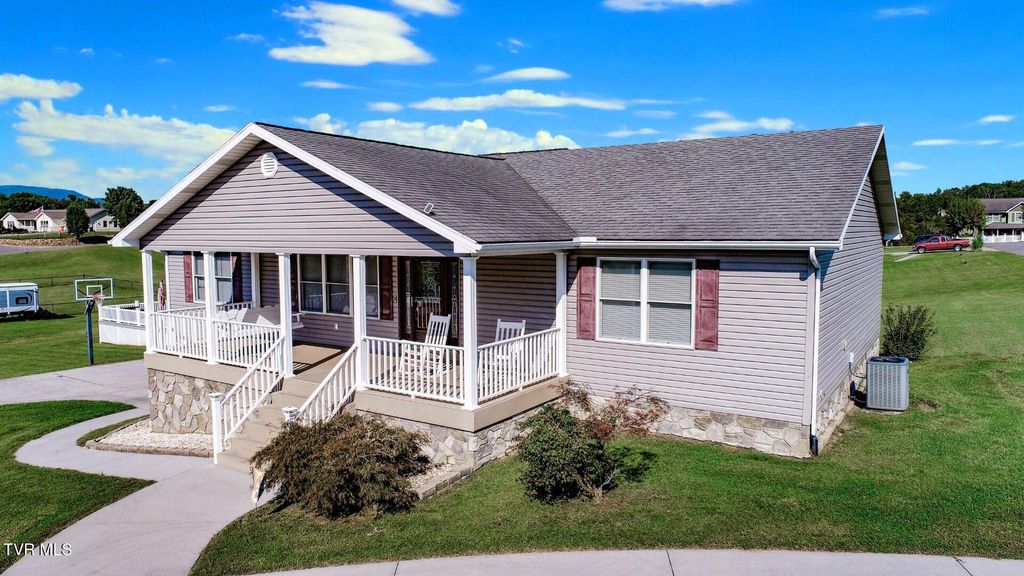 Photo of 1114 Caleb Ln Ln, Newport, TN 37821 (MLS # 9987263)