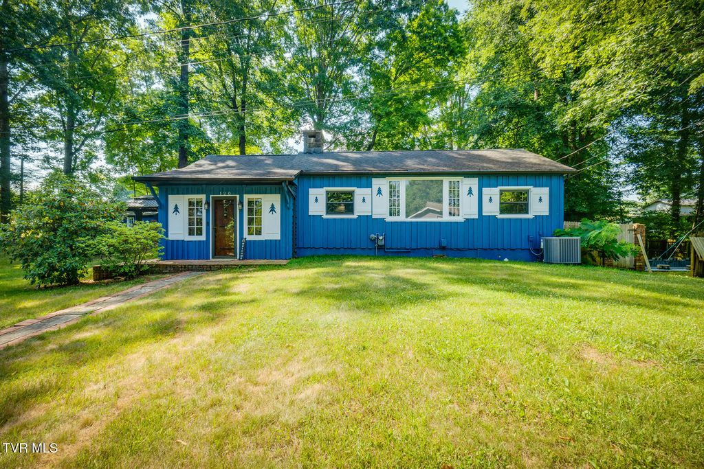 Photo of 120 Rock Road, Bristol, TN 37620 (MLS # 9984905)