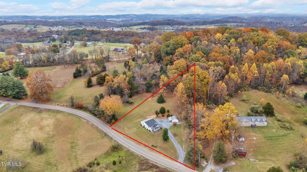 Photo of 1592 Allison Road, Piney Flats, TN 37686 (MLS # 9988031)