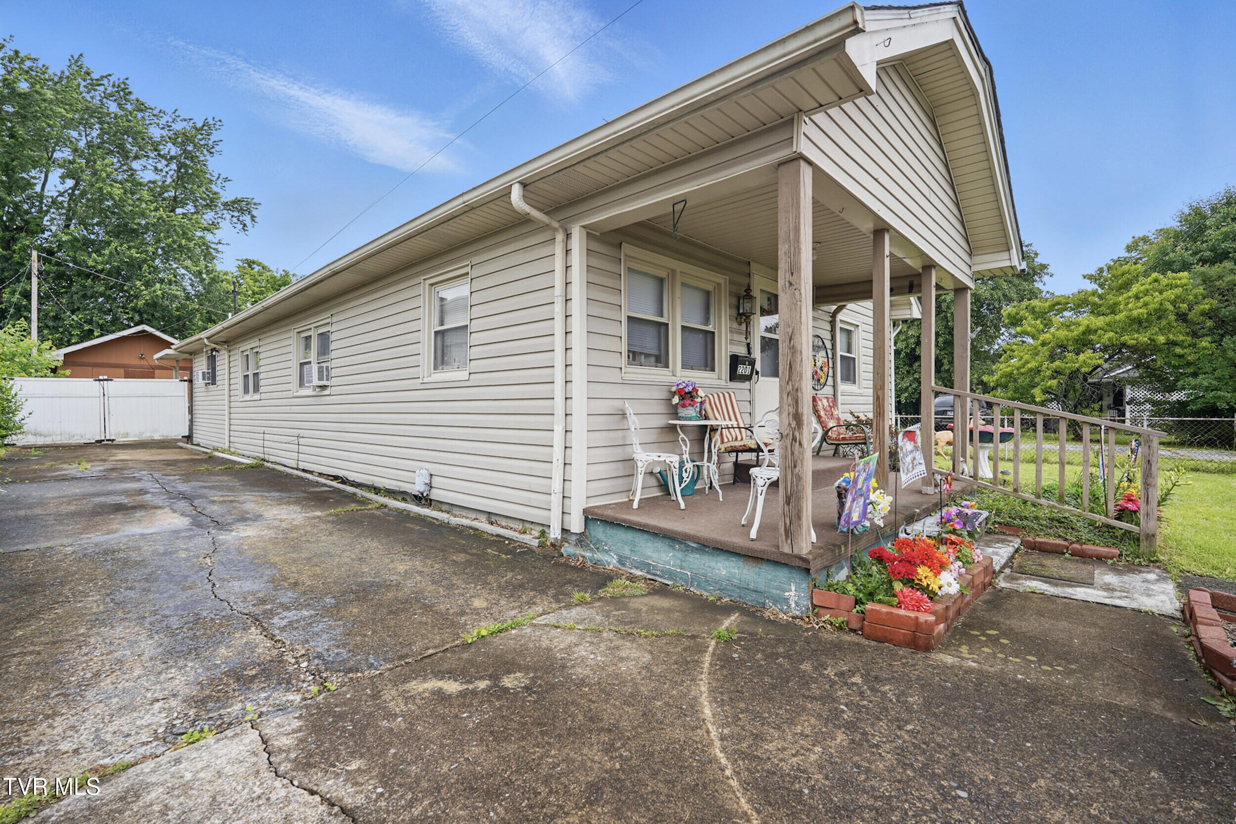 2201 Maxwell Avenue, Kingsport, Tennessee image 3