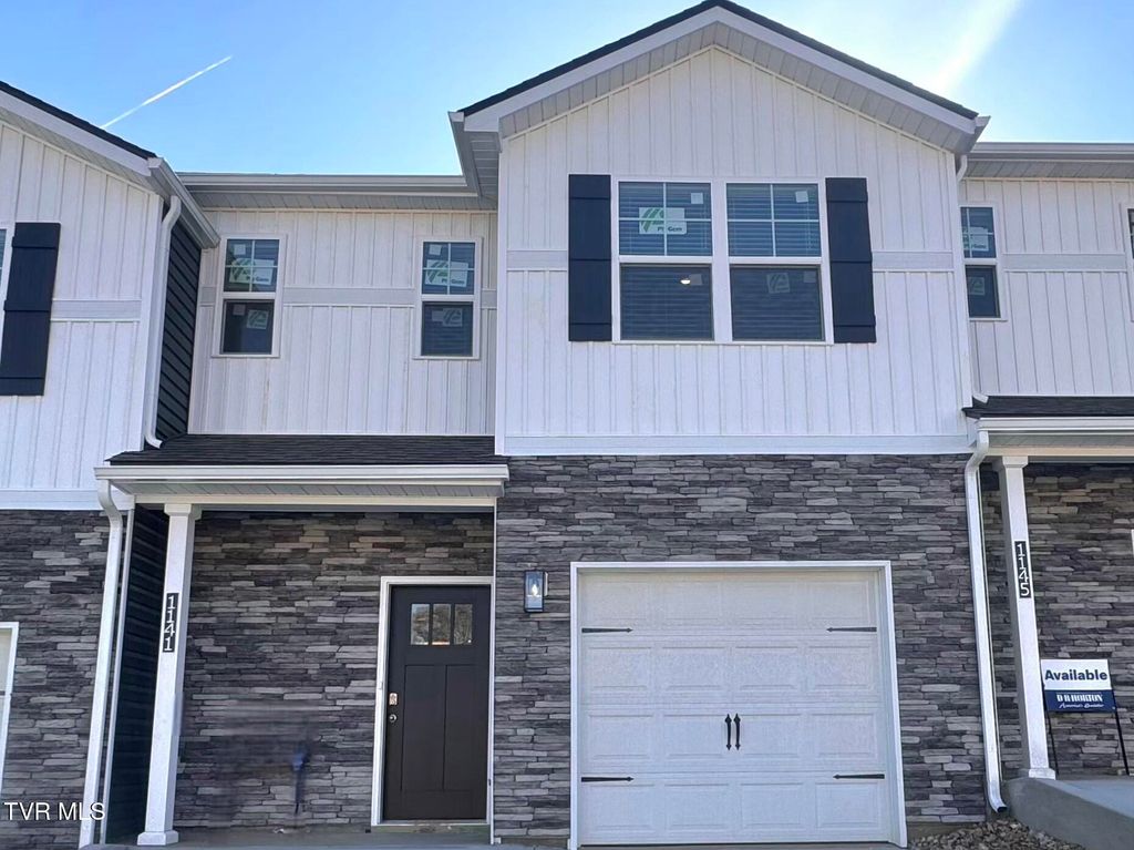Photo of 1141 Wenna Way, Kingsport, TN 37664 (MLS # 9984690)