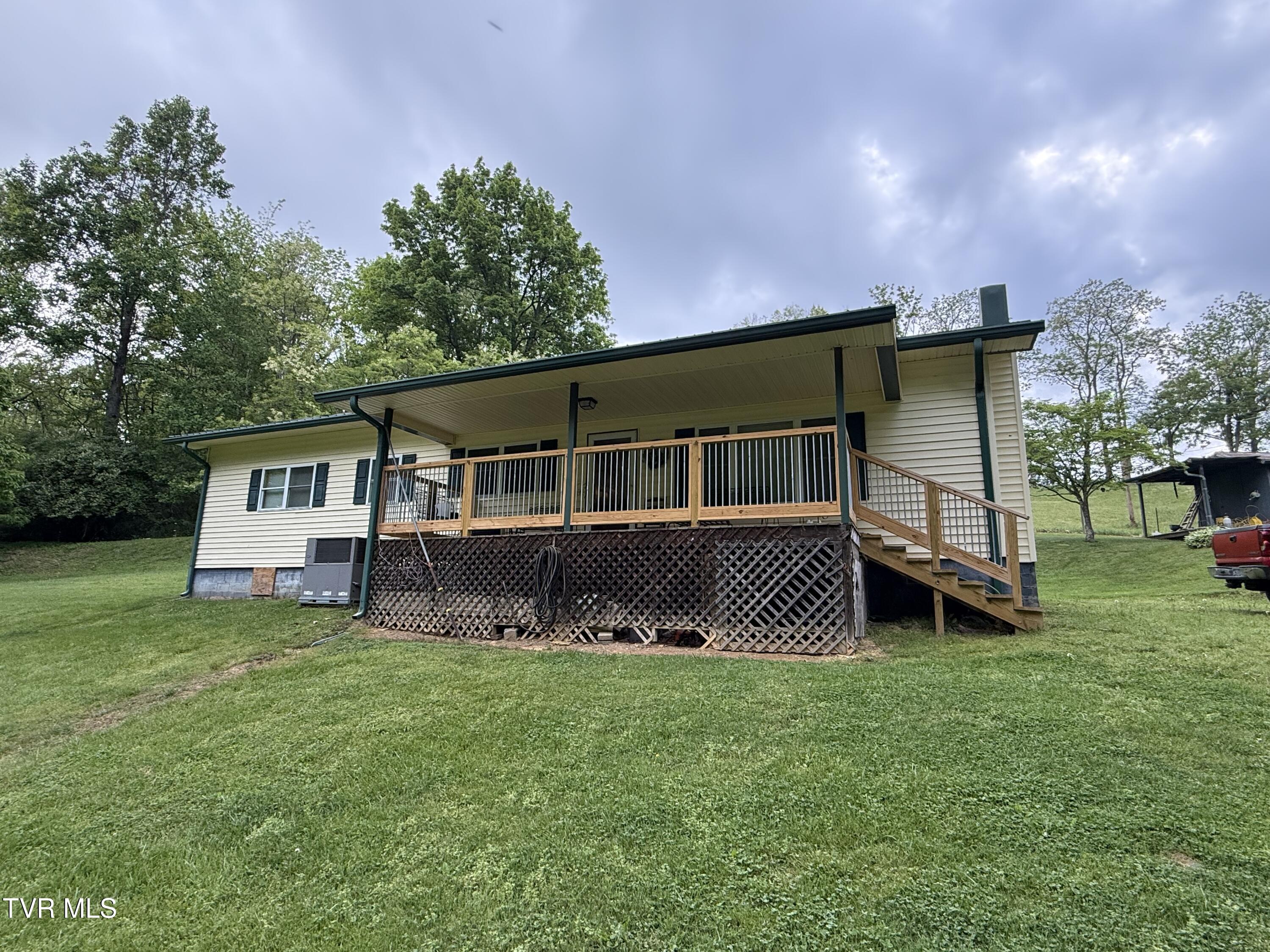 125 Babb Road, Elizabethton, Tennessee image 1