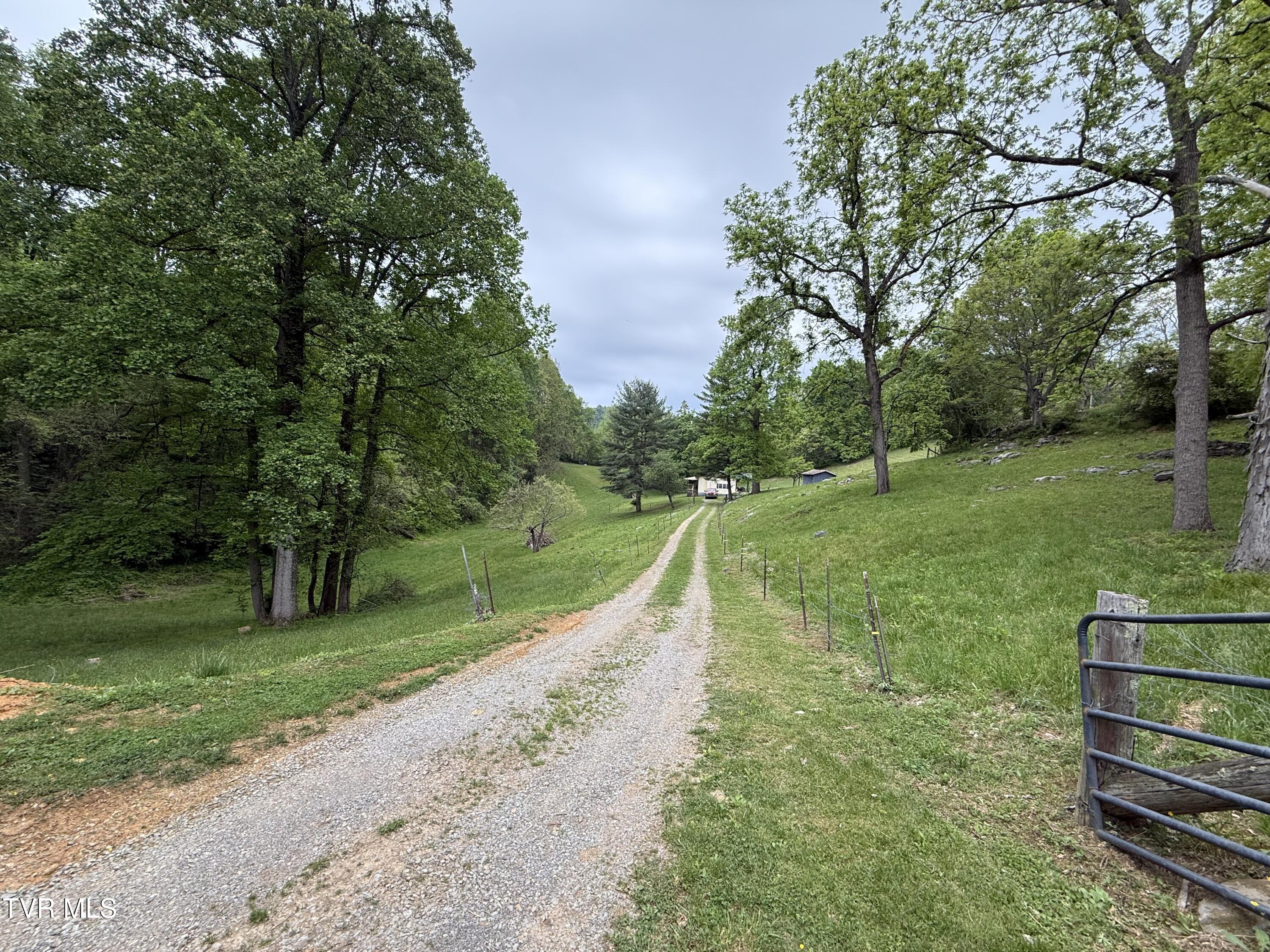 125 Babb Road, Elizabethton, Tennessee image 22