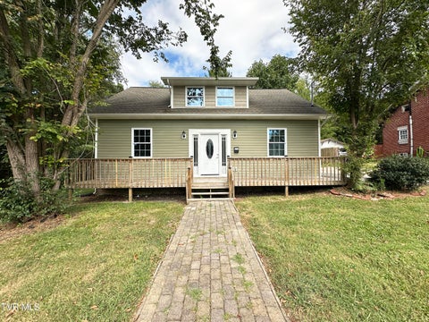 Photo of 133 Highland Road, Johnson City, TN 37601 (MLS # 10000640)