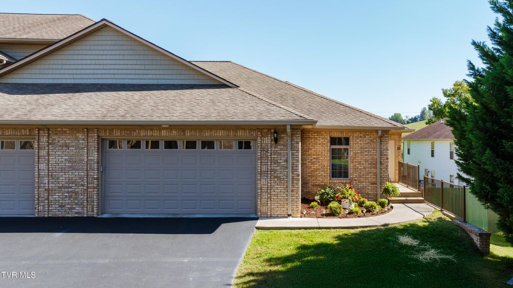 Photo of 575 Boring Chapel Road #22, Johnson City, TN 37615 (MLS # 9986674)