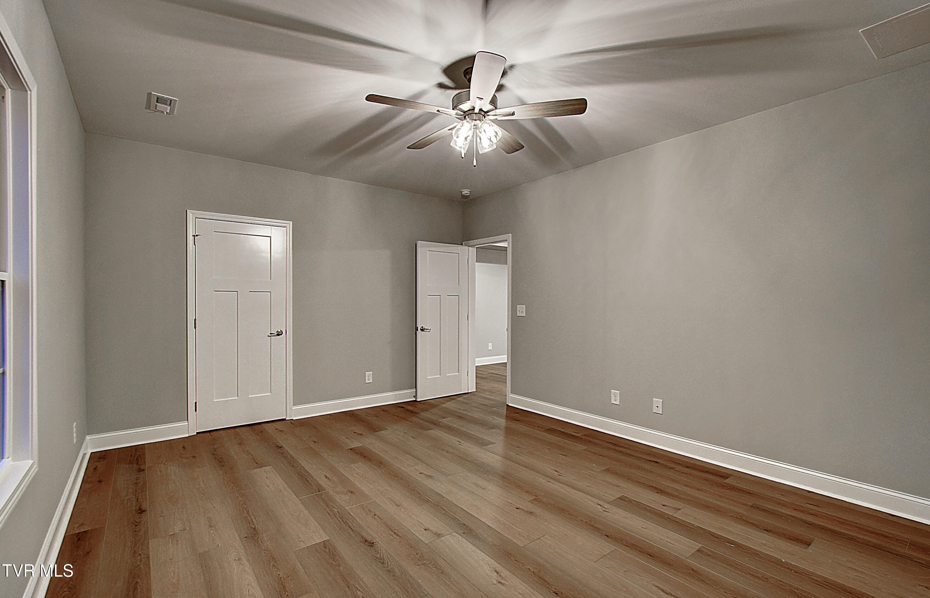 2398 Haystack Circle, Piney Flats, Tennessee image 33