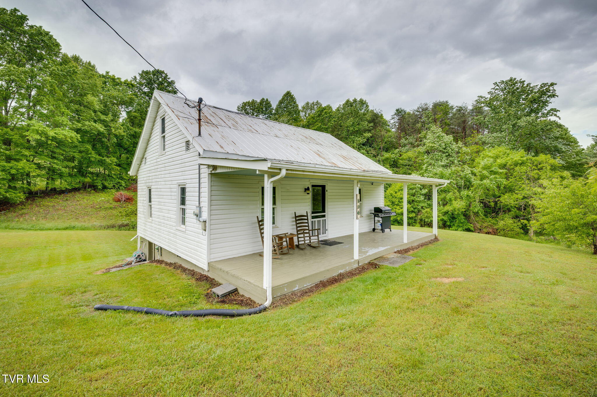 894 Mountain View Road, Rogersville, Tennessee image 1