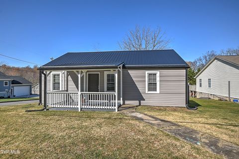Photo of 2709 Broad Street, Bristol, TN 37620 (MLS # 9988293)