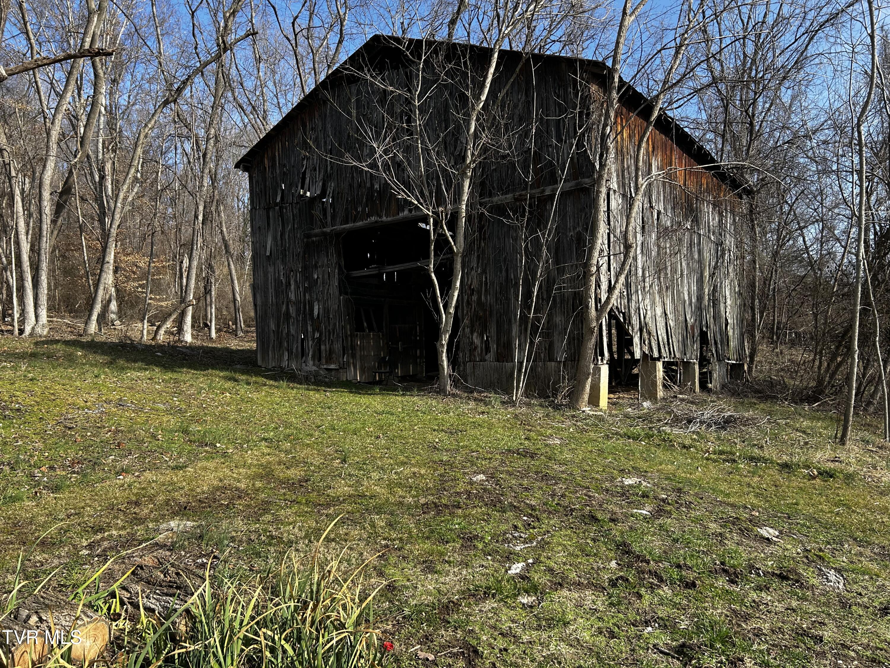 198 Maple Tree Lane, Watauga, Tennessee image 11