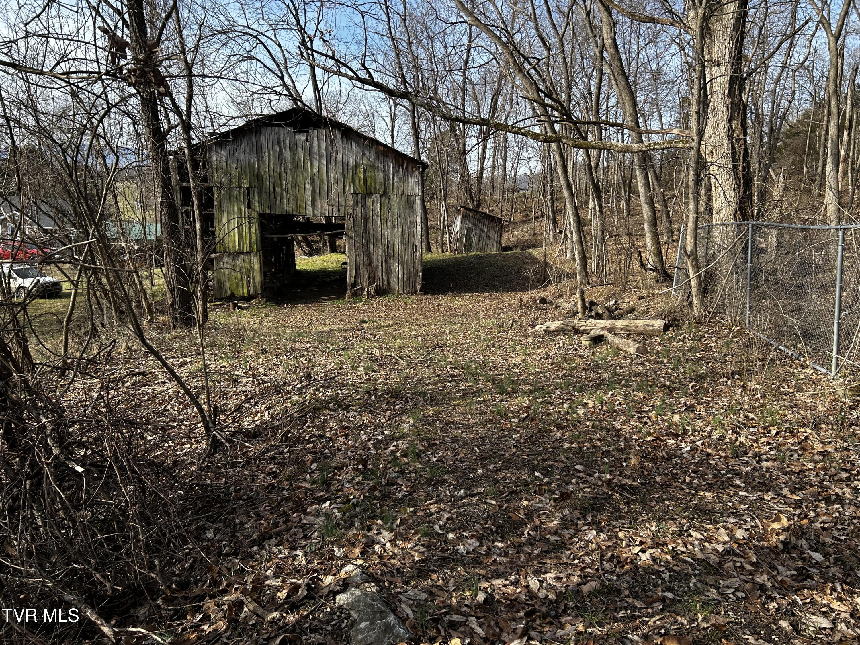 198 Maple Tree Lane, Watauga, Tennessee image 6