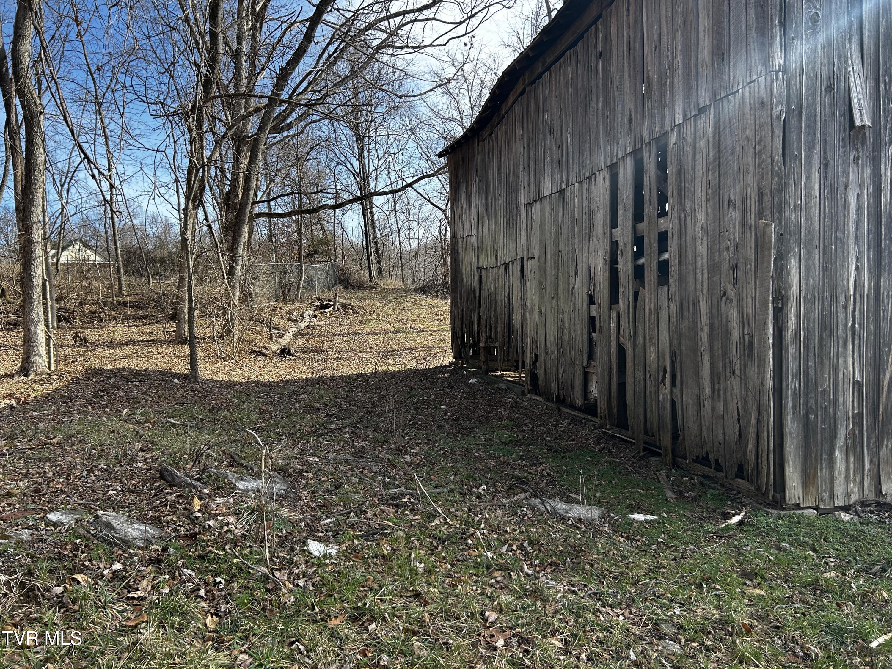 198 Maple Tree Lane, Watauga, Tennessee image 3