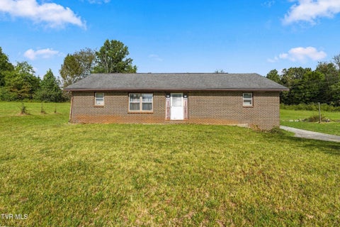 Homes For Sale - 800 Antioch Road<br/> Johnson City, TN 37604