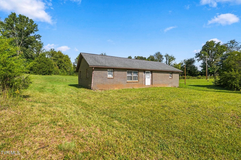 Photo of 800 Antioch Road, Johnson City, TN 37604 (MLS # 10001562)