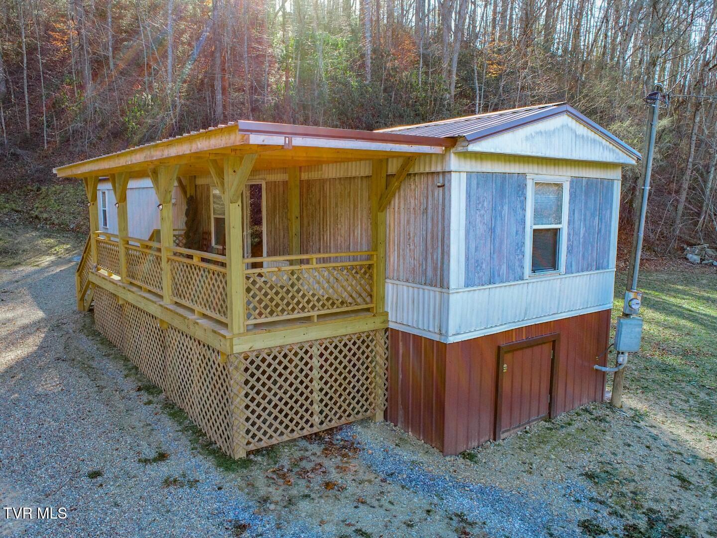 4334 Big Creek Rd Rd, Hartford, Tennessee image 2
