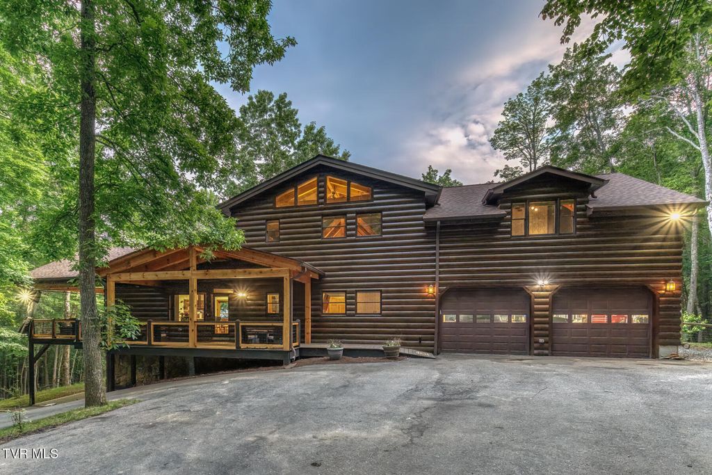 Photo of 191 Bear Ridge Drive, Butler, TN 37640 (MLS # 9981378)
