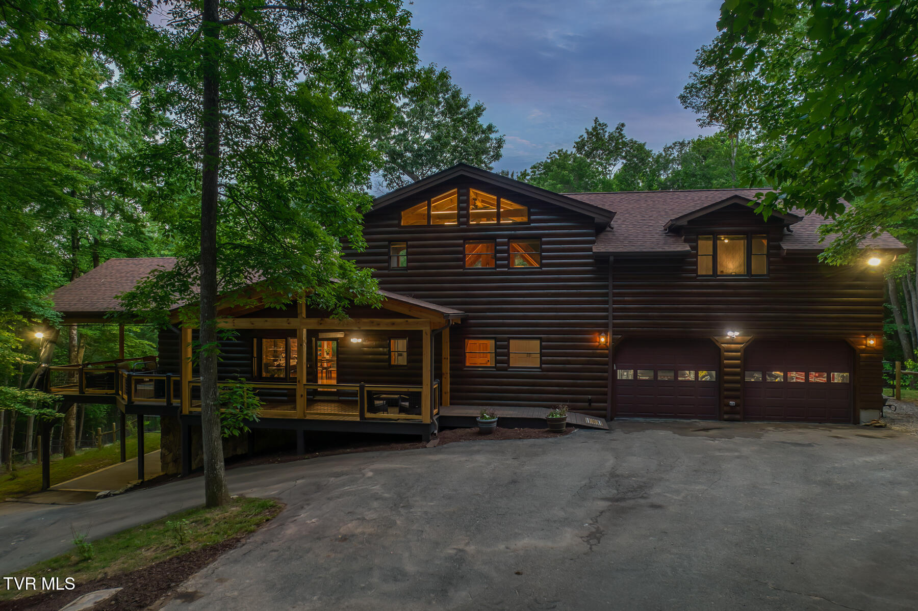 191 Bear Ridge Drive, Butler, Tennessee image 4