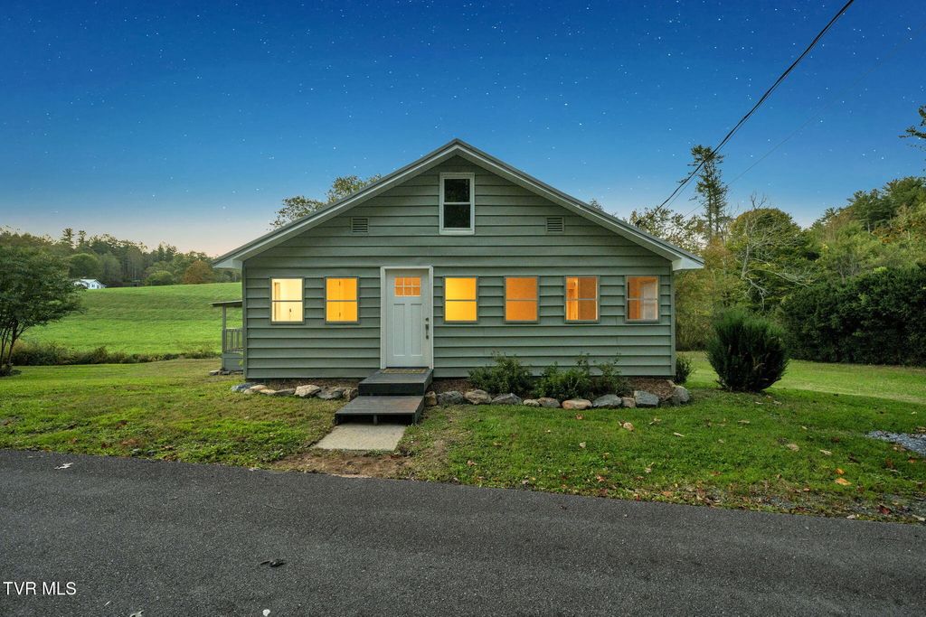 Photo of 110 Old Ridge Road, Erwin, TN 37650 (MLS # 9987063)