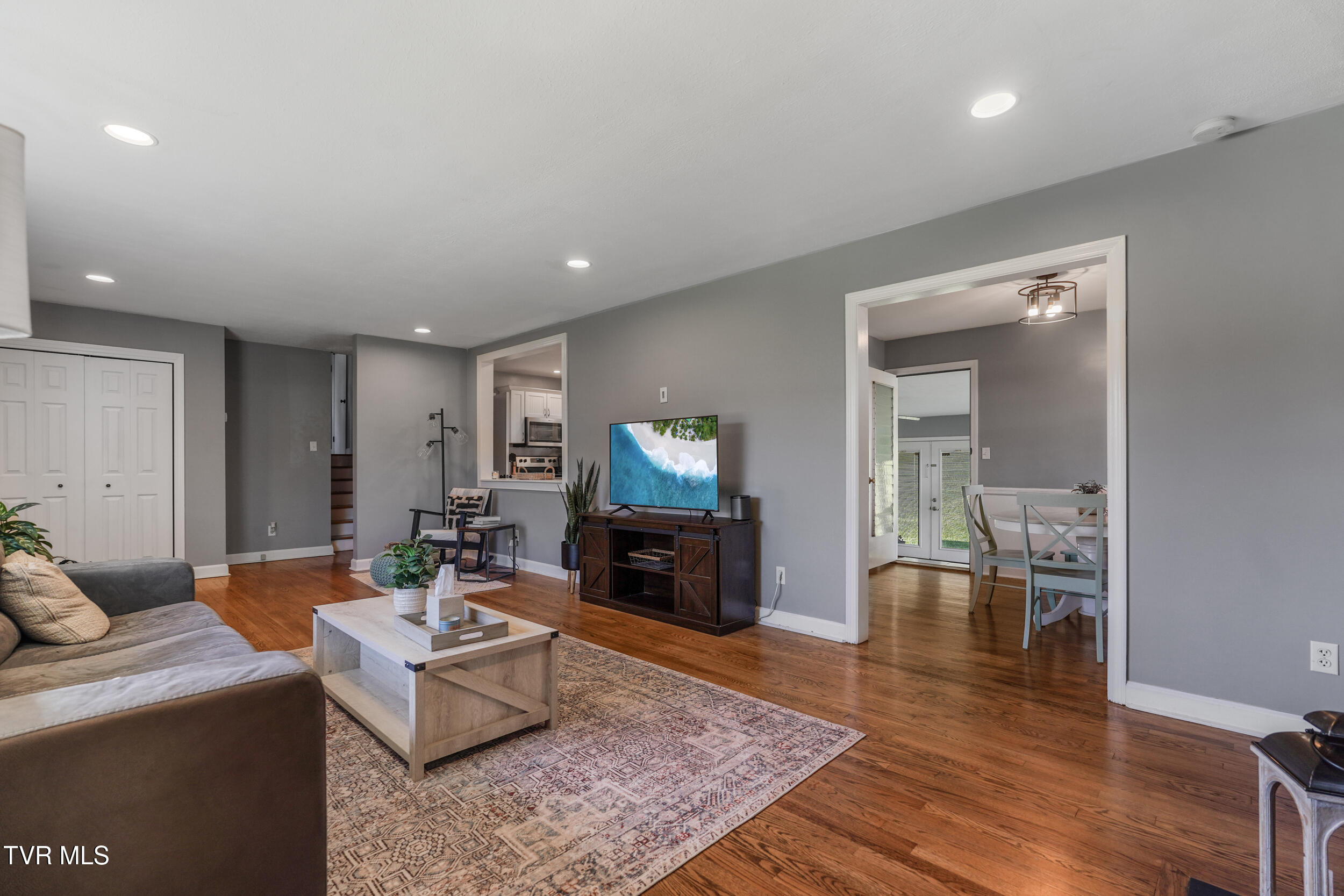 610 Pine Hill Road, Elizabethton, Tennessee image 17