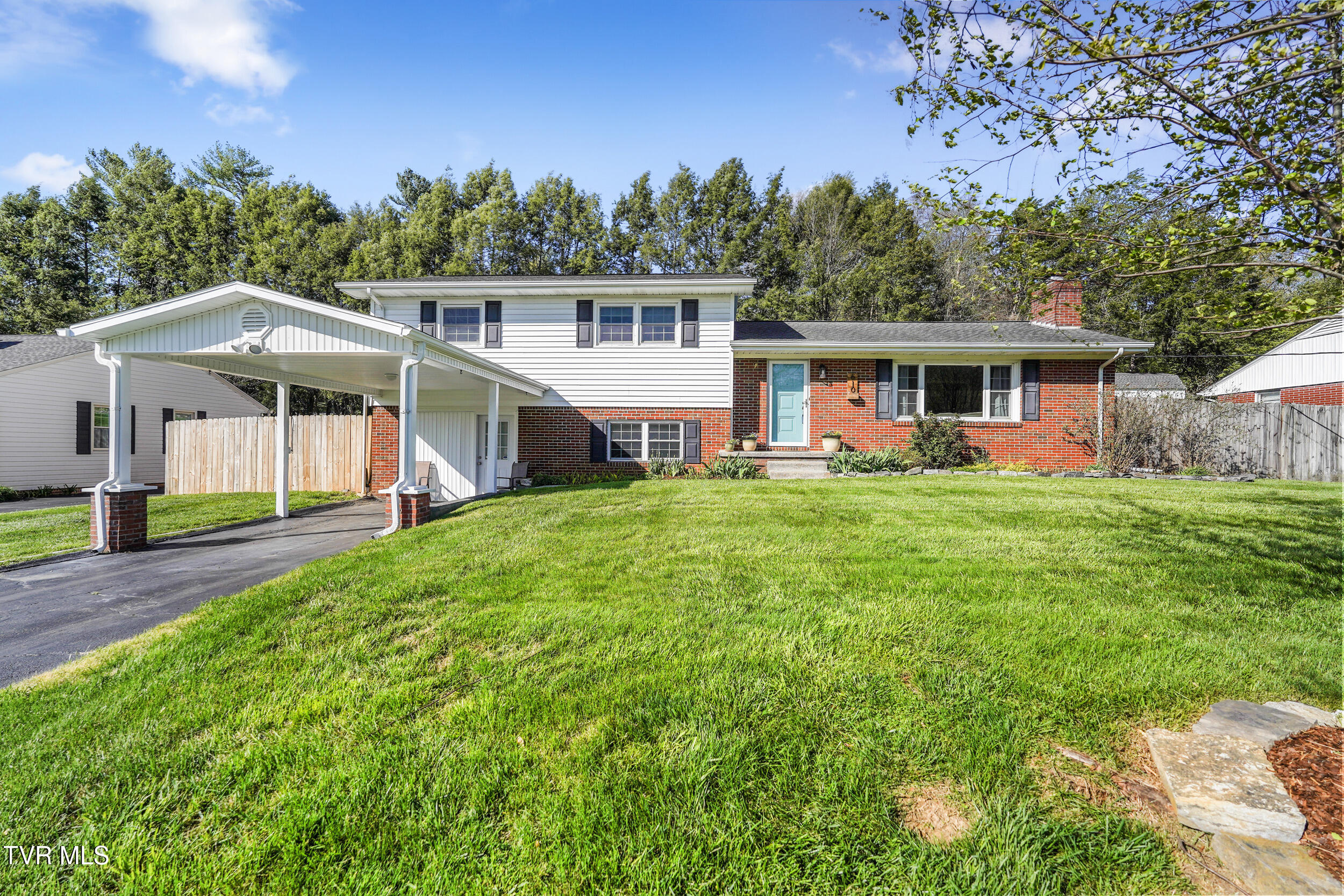 610 Pine Hill Road, Elizabethton, Tennessee image 5