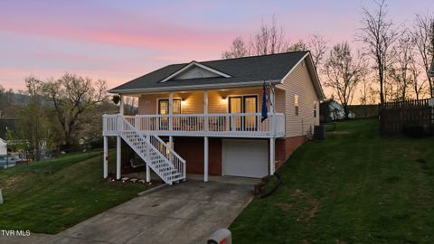 Photo of 1022 Justus Drive, Johnson City, TN 37604 (MLS # 9992945)