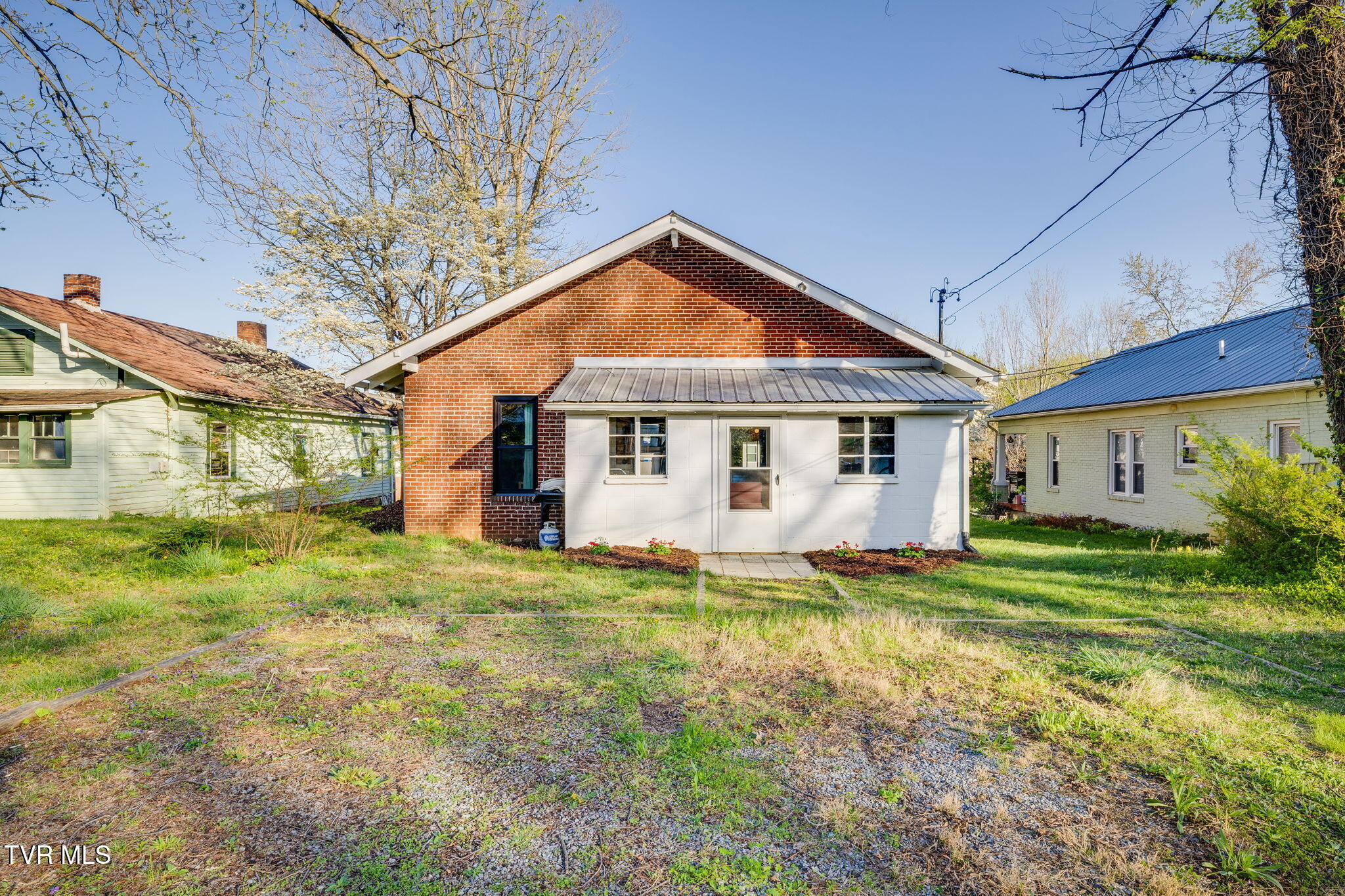 211 Chilhowie Avenue, Johnson City, Tennessee image 31