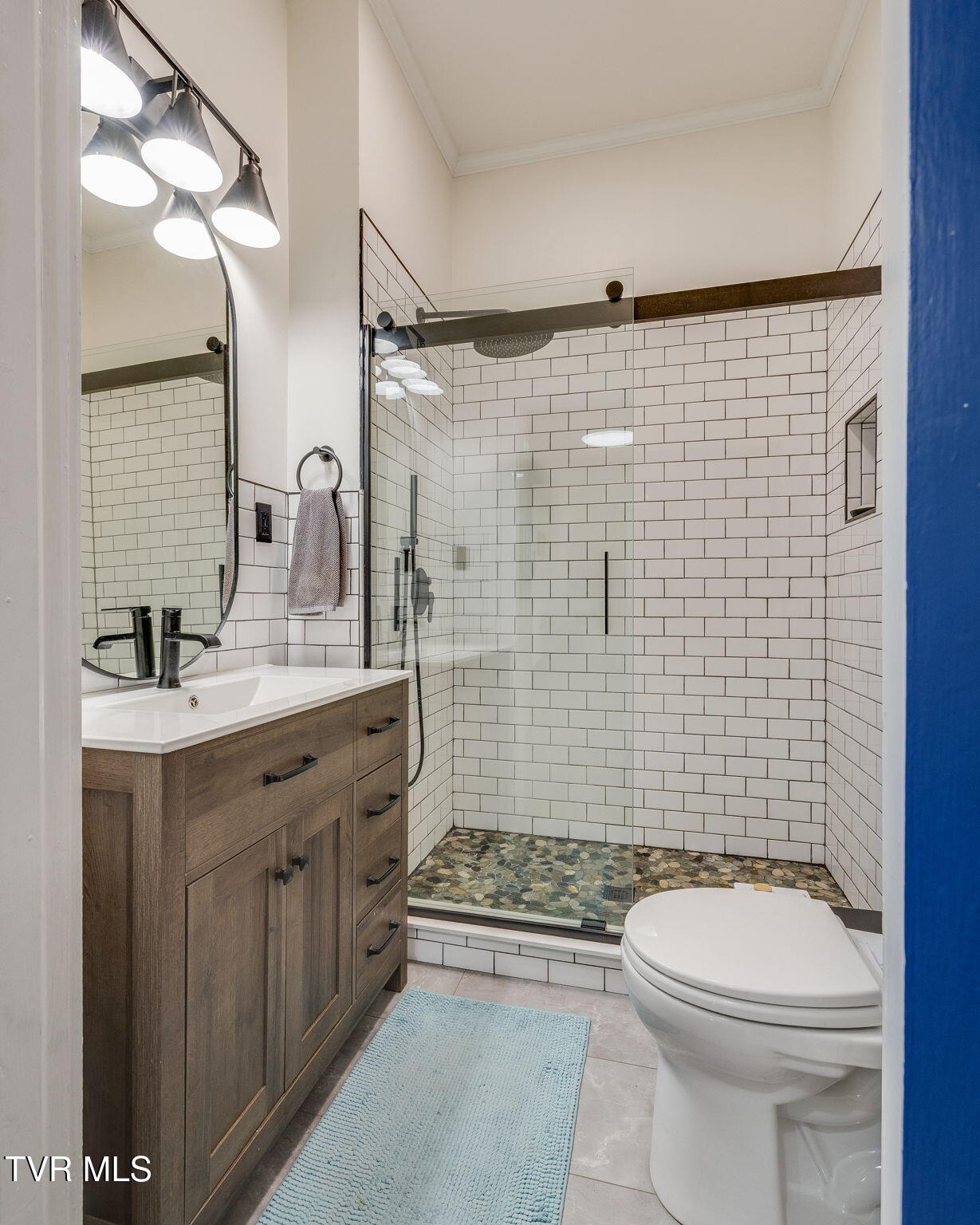 211 Chilhowie Avenue, Johnson City, Tennessee image 21
