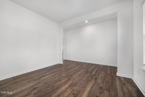 Tiny photo for 693 Barley Loop, Jonesborough, TN 37659 (MLS # 9986467)