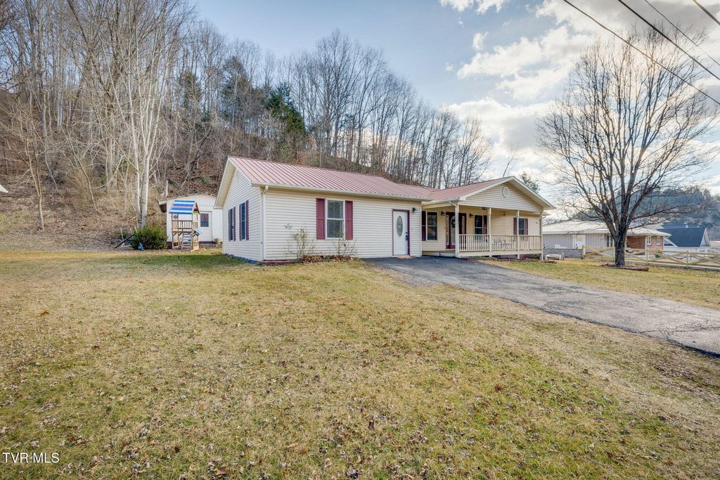 Photo of 152 Country Oaks Drive, Honaker, VA 24260 (MLS # 9990478)