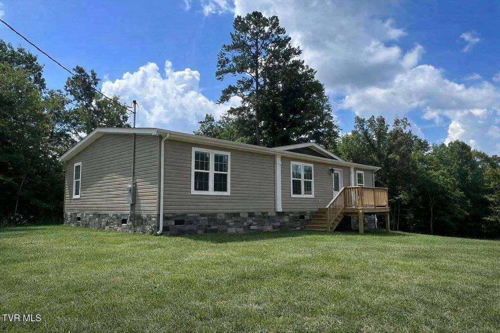 Photo of 286 Race Track Road, Rogersville, TN 37857 (MLS # 9977841)