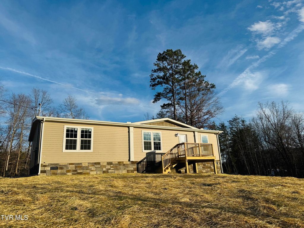 Photo of 286 Race Track Road, Rogersville, TN 37857 (MLS # 9977841)