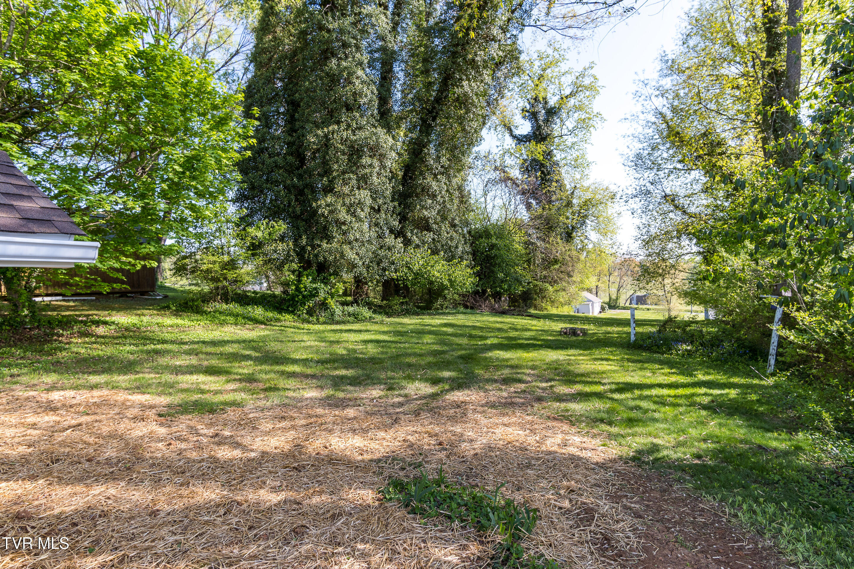 305 Tween Hills Road, Bristol, Tennessee image 8