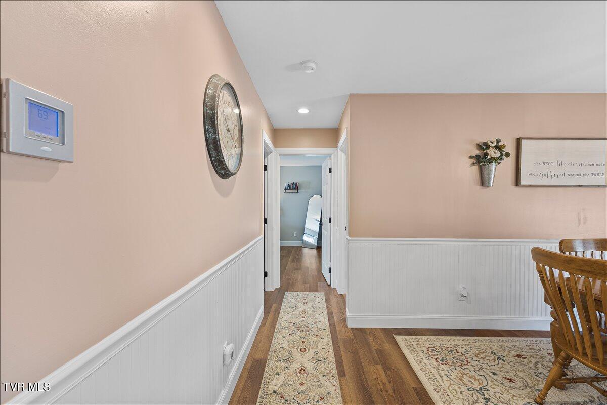 101 Eloise Lane, Unicoi, Tennessee image 19