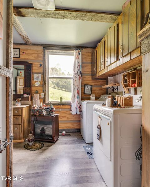 Tiny photo for 205 Helton Hollow Road, Eidson, TN 37731 (MLS # 9986342)