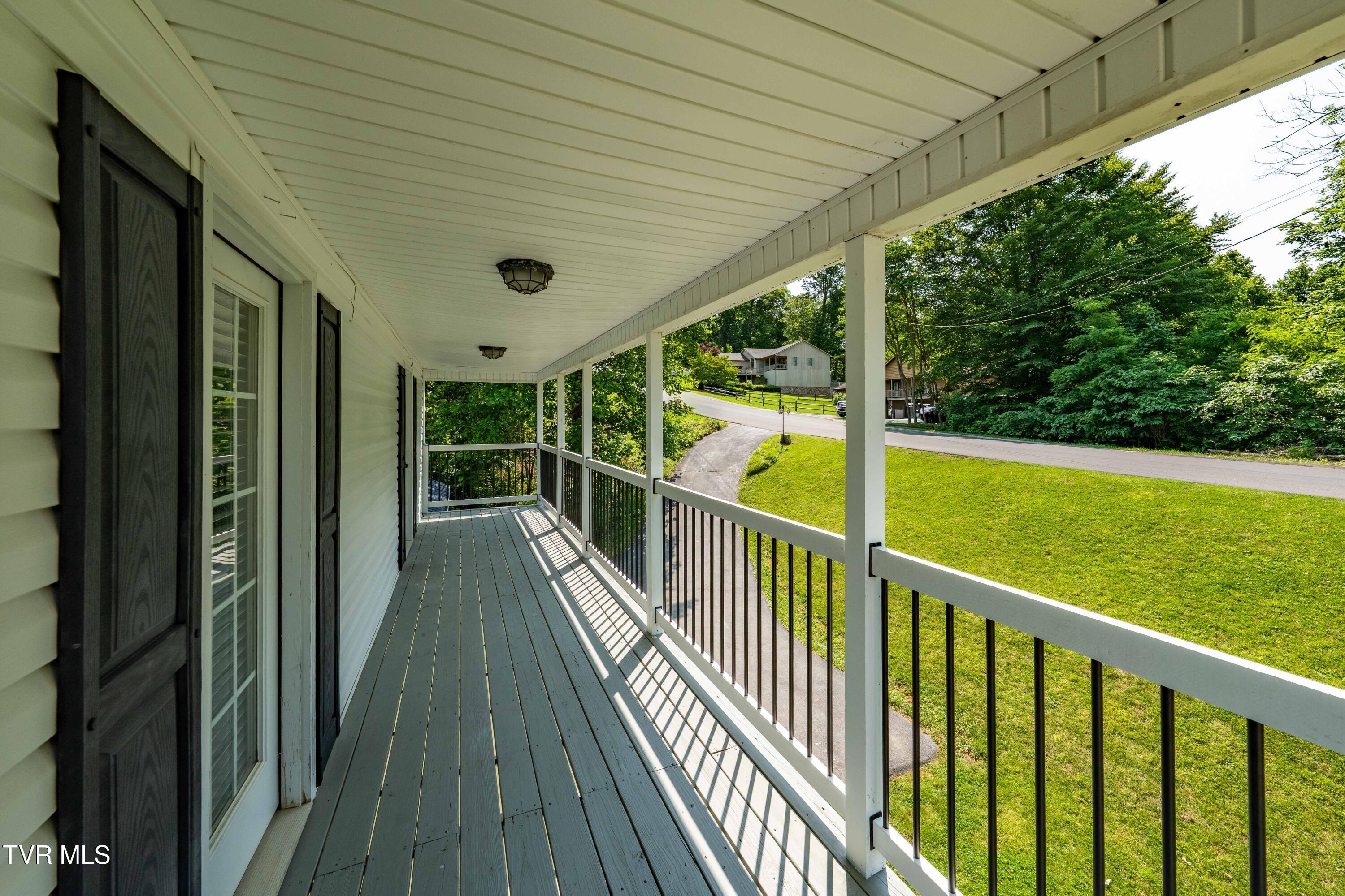 193 River Road, Bluff City, Tennessee image 32