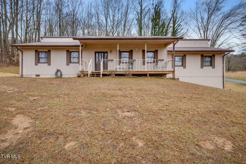 Photo of 1308 Reedy Creek Road, Bristol, TN 37620 (MLS # 9991724)