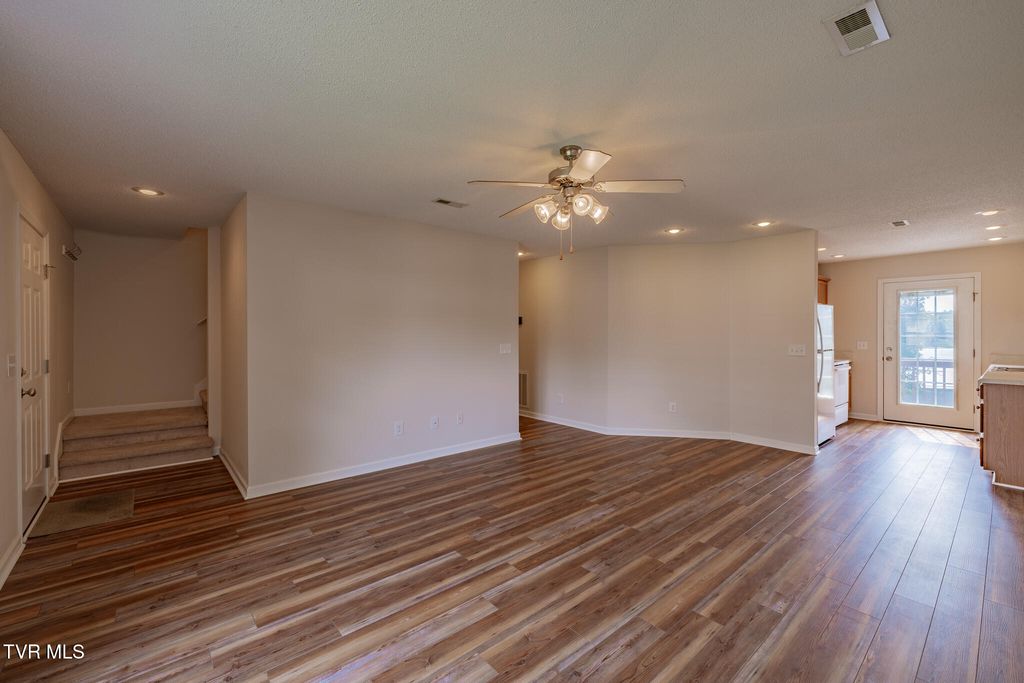 Photo of 14 Province Drive #14, Gray, TN 37615 (MLS # 9985428)