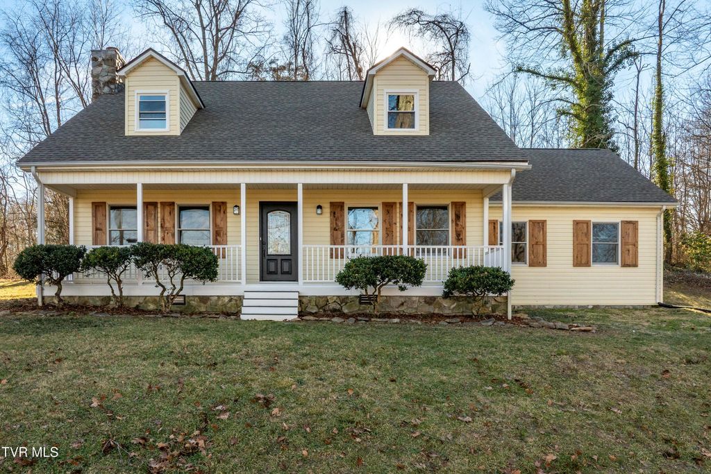 Photo of 109 Tami Drive, Johnson City, TN 37601 (MLS # 9989597)