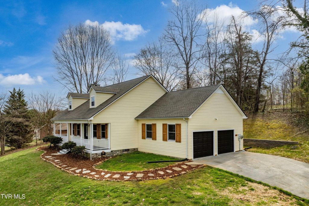 Photo of 109 Tami Drive, Johnson City, TN 37601 (MLS # 9989597)
