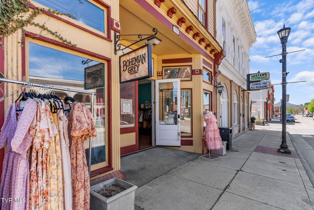 Photo of 145 Main Street, Tazewell, VA 24651 (MLS # 9994186)