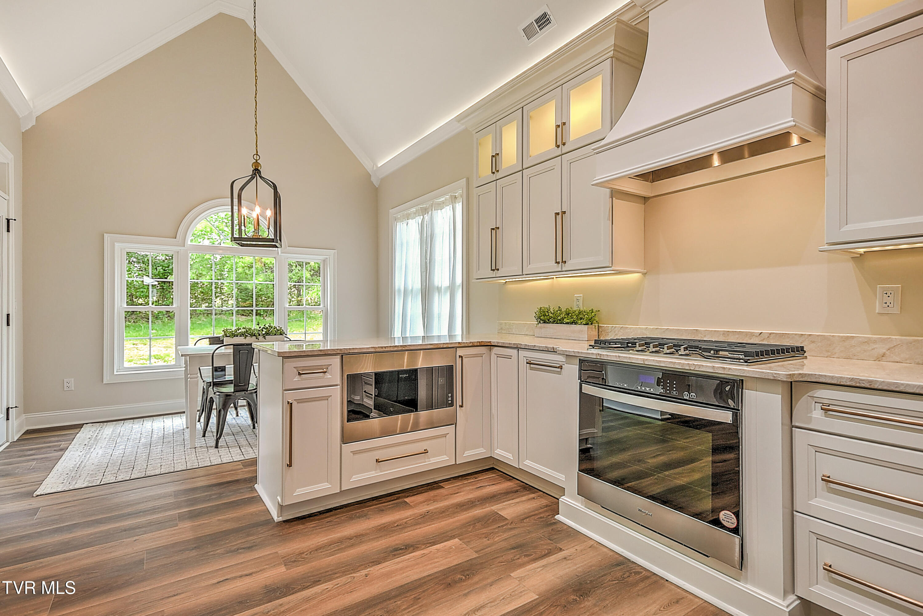 302 Charlton Court, Bluff City, Tennessee image 22
