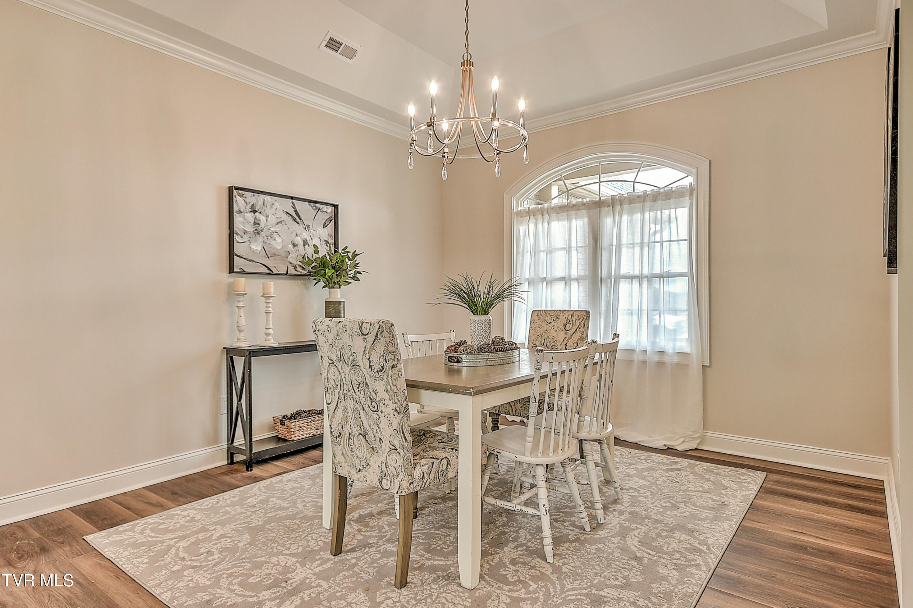 302 Charlton Court, Bluff City, Tennessee image 16