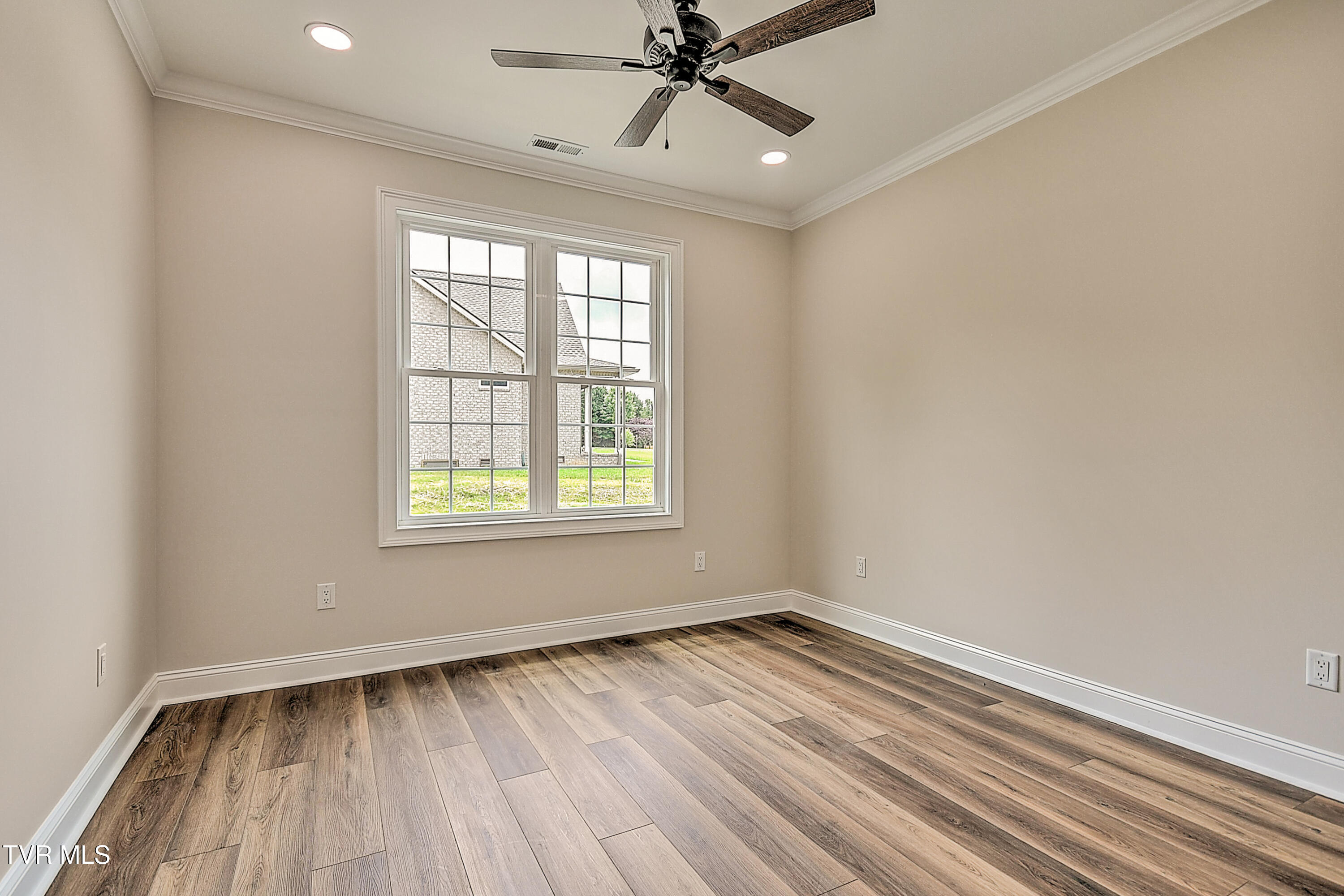 302 Charlton Court, Bluff City, Tennessee image 47
