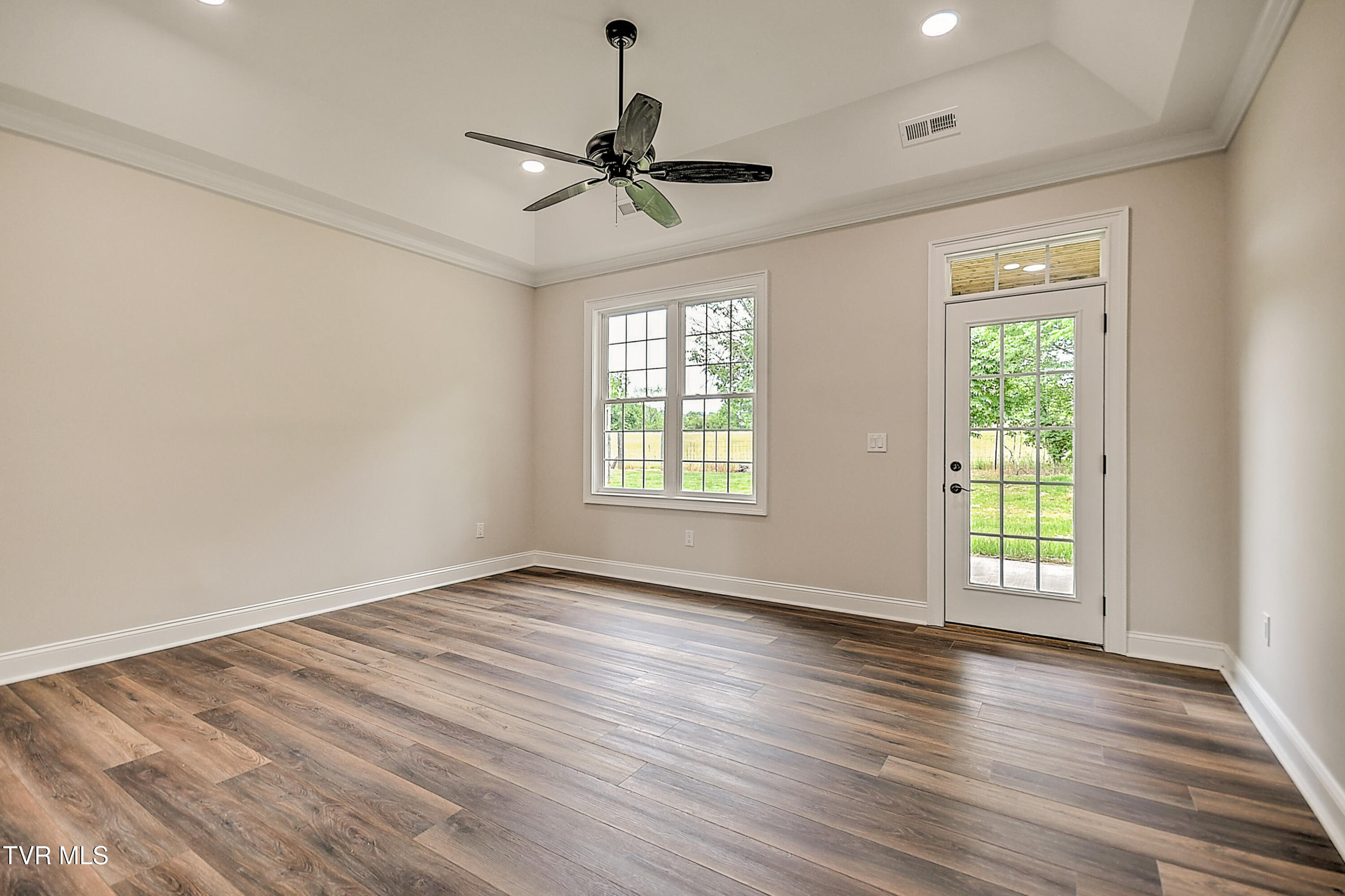 302 Charlton Court, Bluff City, Tennessee image 34