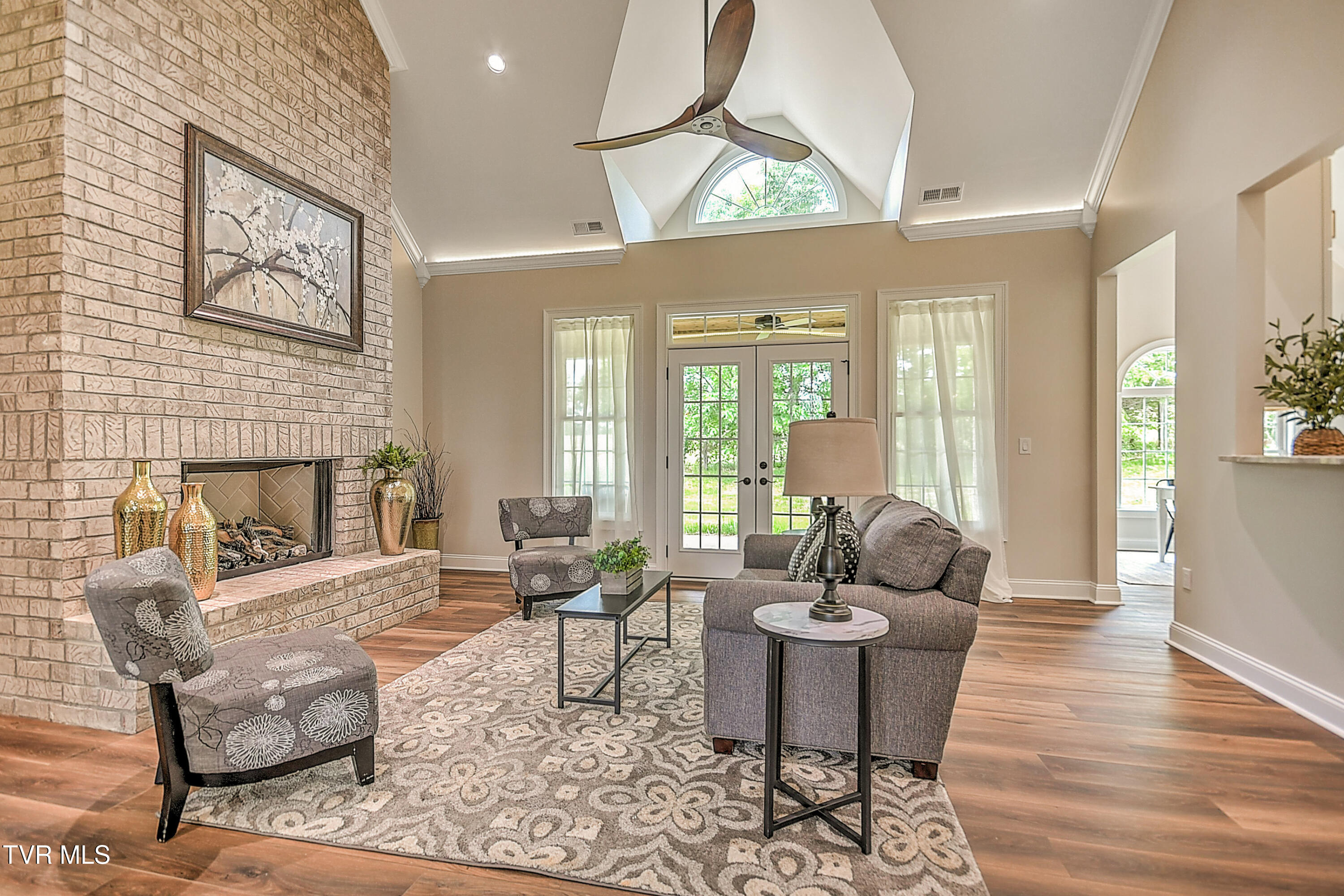 302 Charlton Court, Bluff City, Tennessee image 10